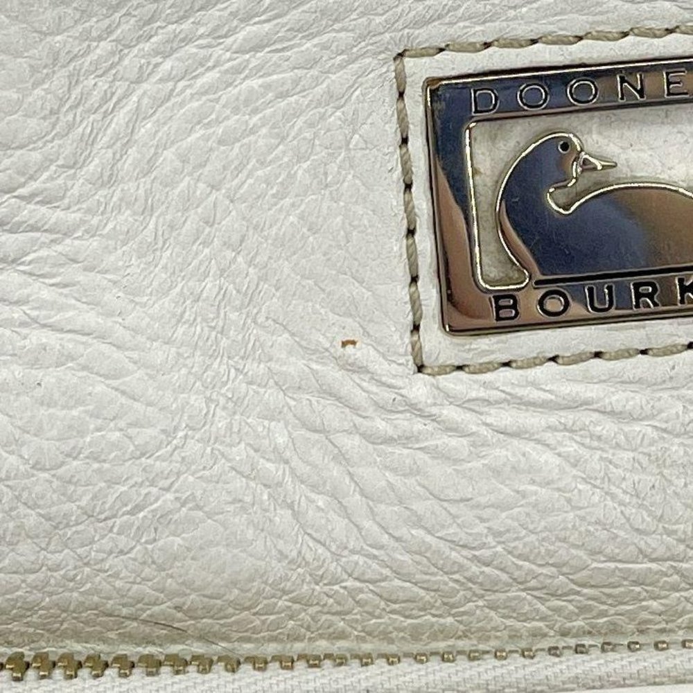 Vintage Dooney & Bourke White Leather Crossbody - Picture 8 of 12